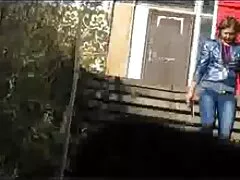 شلخته با جوانان بزرگ به سکسپسر خود یک نفوذ مضاعف می بخشد