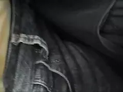 من به سمت توالت فرار نکردم و درست در فروشگاه شلوار جینم سکسمادر را خرد کردم