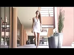 دسته ای از برادران ته سیاه در خیابان دزدی سکسپسرها کردند و اجازه دادند جمعیت او را در یک حلقه لعنتی کنند