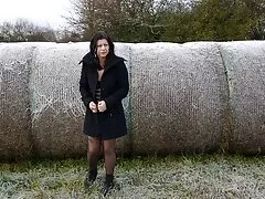 سبزه جوان شجاعانه الاغ خود را به آلت فیلم سکس دخترو پسر تناسلی مرد می دهد